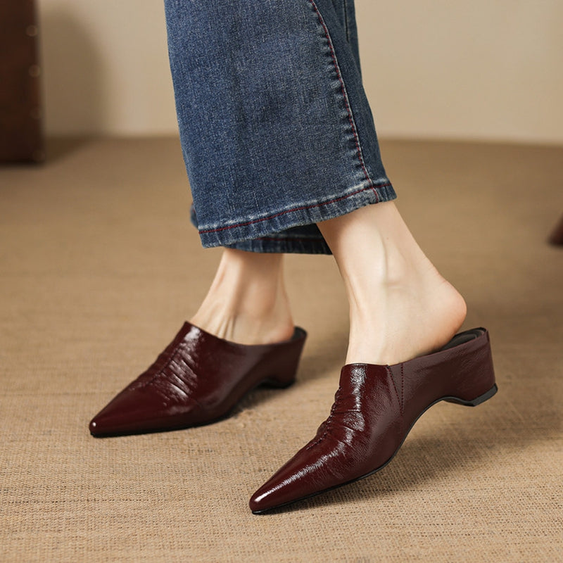 Miora | Mules in vera pelle a punta