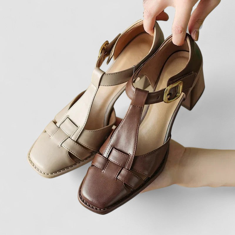 Véronique | Scarpe con cinturino a T e tacco largo