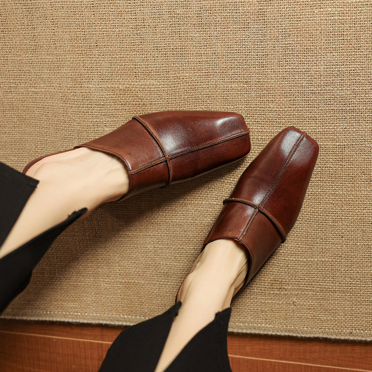 Halia | Mules in vera pelle con zeppa