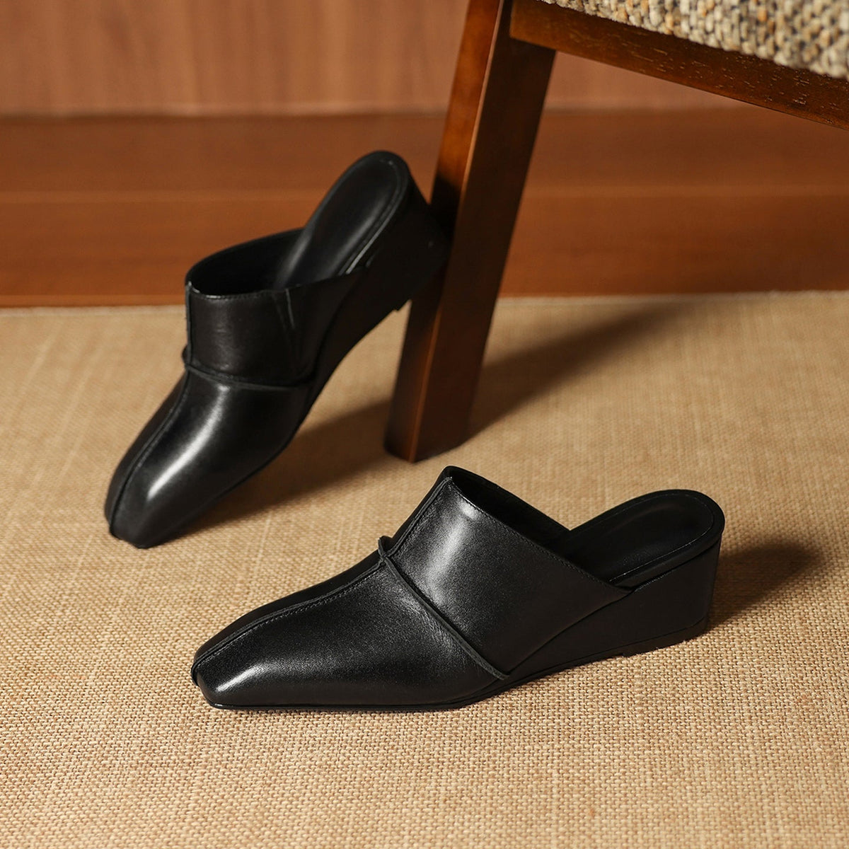Halia | Mules in vera pelle con zeppa