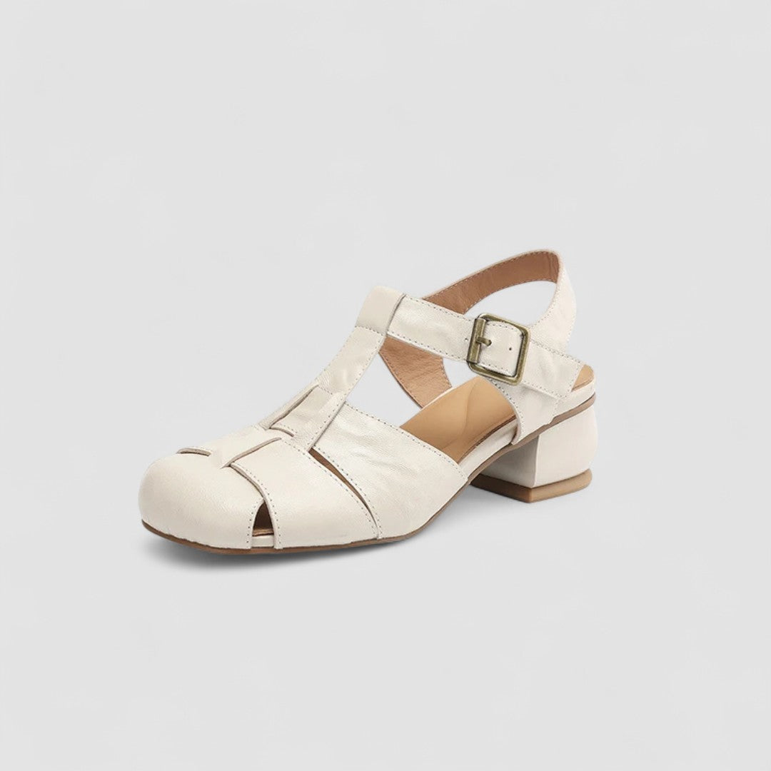 Sandrine | Mary Jane traforate con tacco