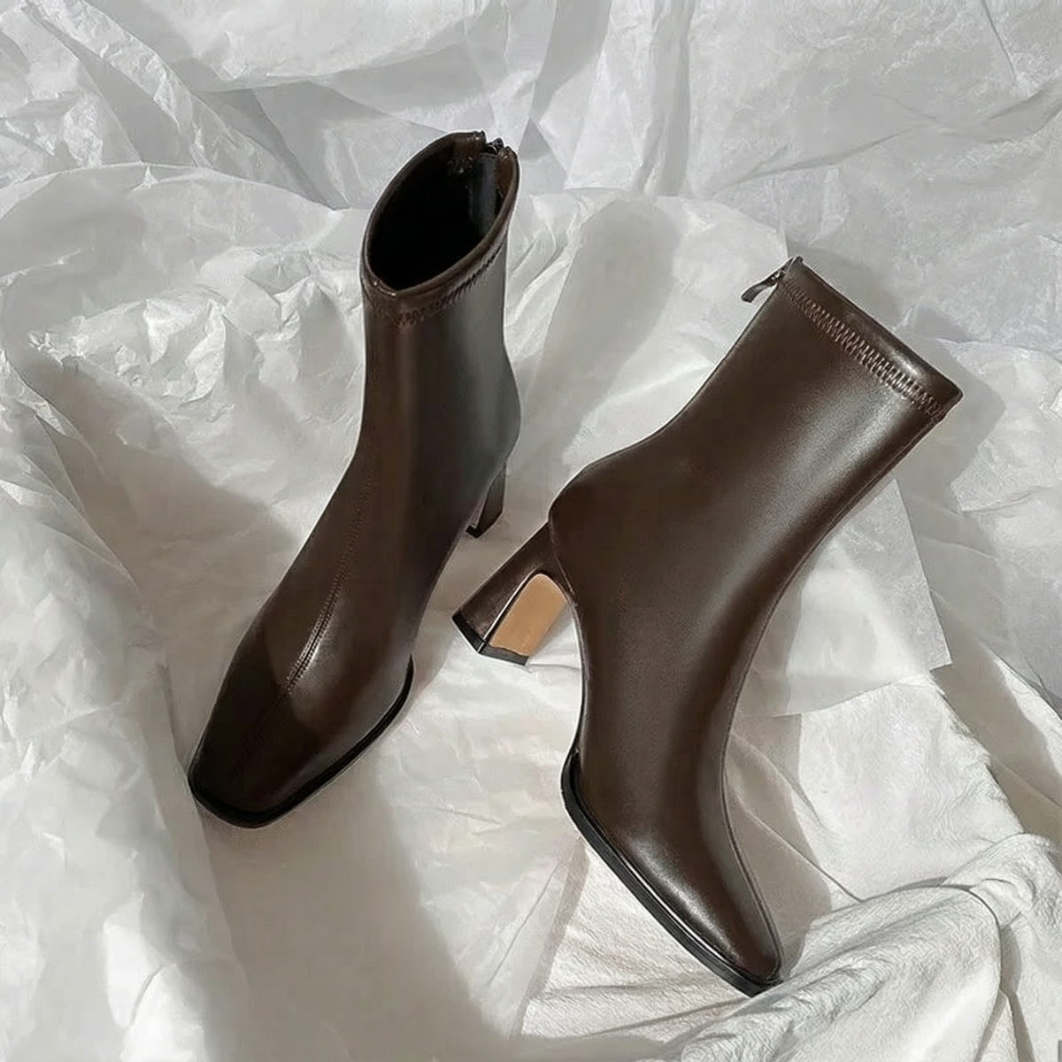 Beluchi – Stivaletti con tacco slanciato