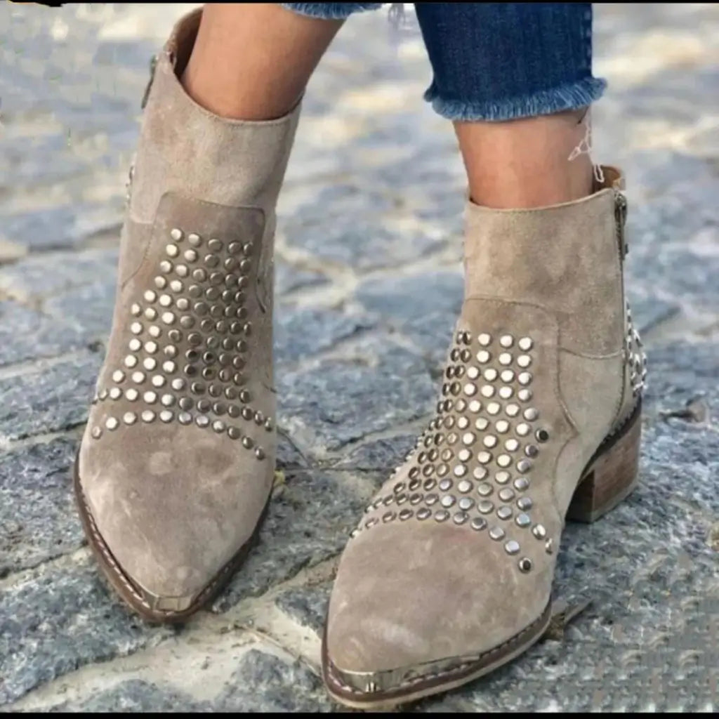 Mia – Décolleté con paillettes