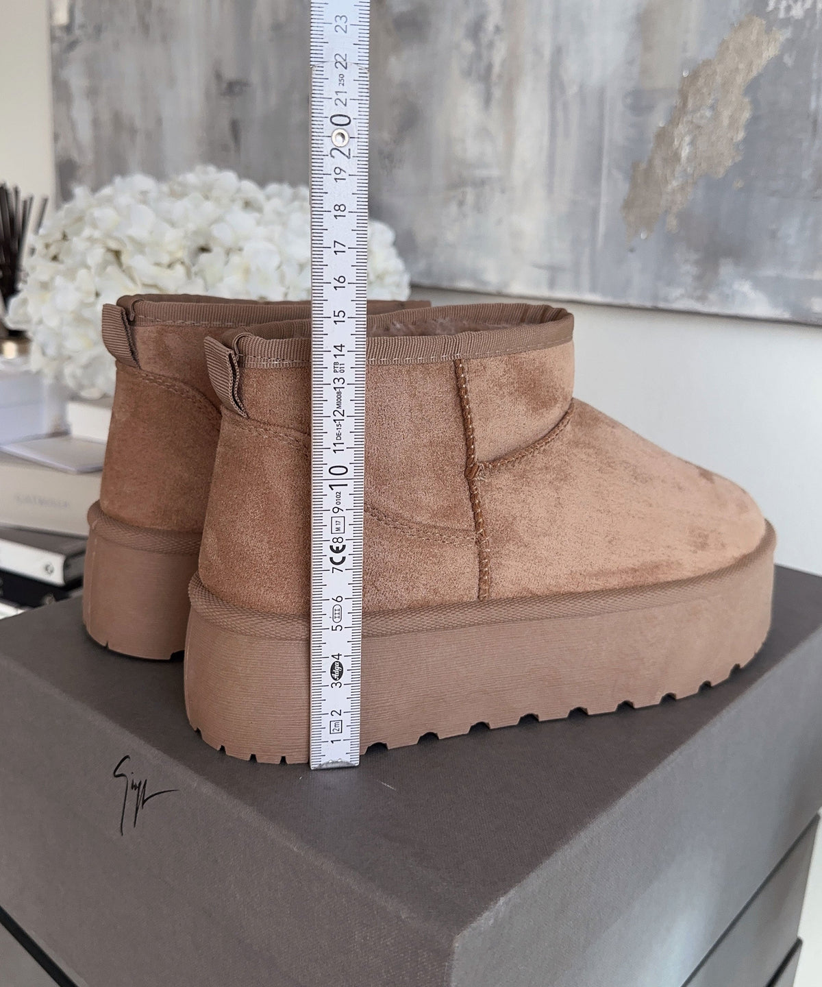 Nina | Stivaletti con plateau foderati cammello