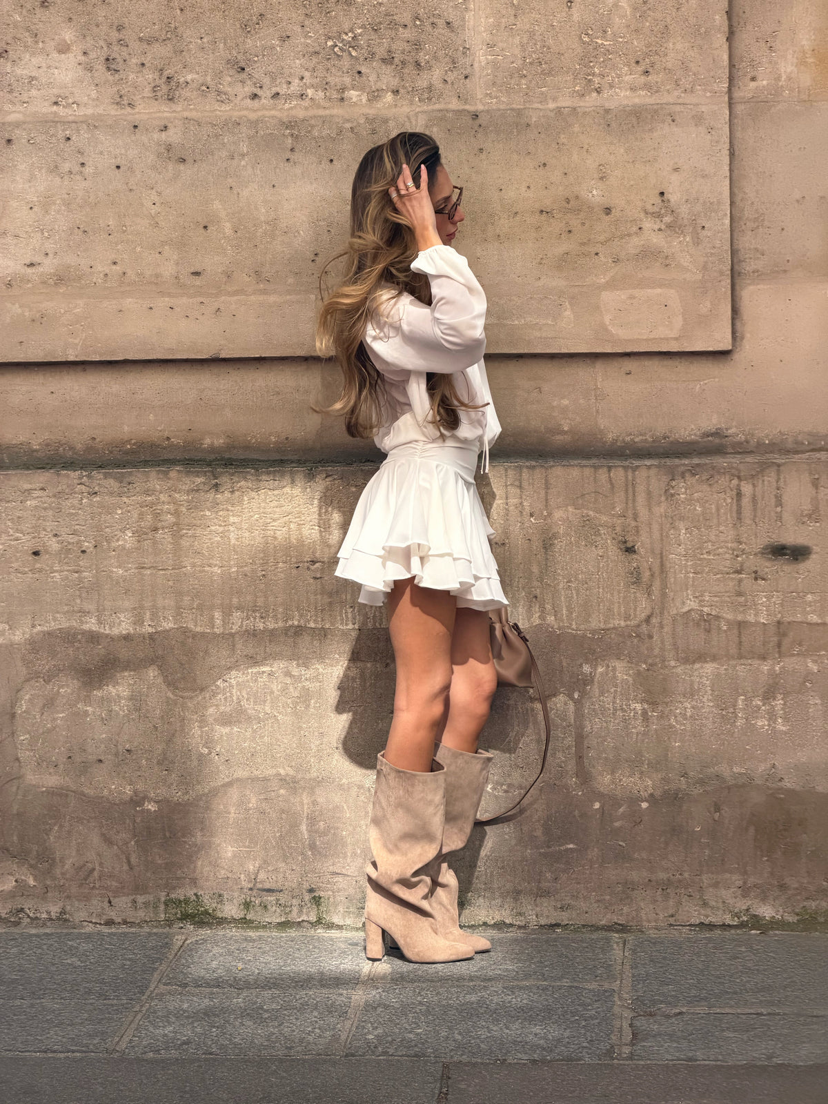 Stivali alti kaki effetto scamosciato con tacco largo – Clara