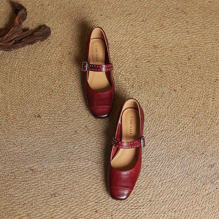 Rima | Mary Jane in vera pelle con borchie