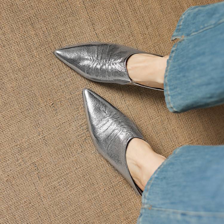 Miora | Mules in vera pelle a punta