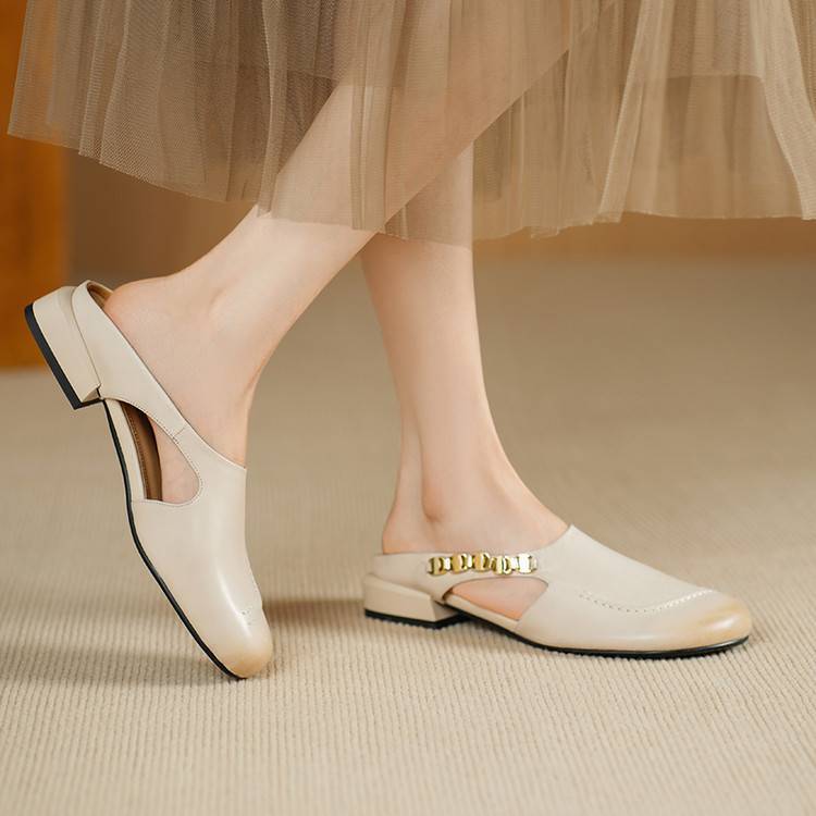 Galia | Mules in vera pelle con catena
