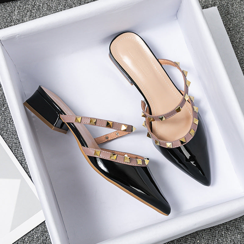 Jill | Mules con borchie piramidali