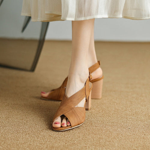 Arlie | Slingback peep-toe con fasce incrociate