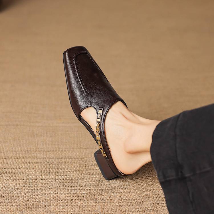 Vyla | Mules in vera pelle con catena
