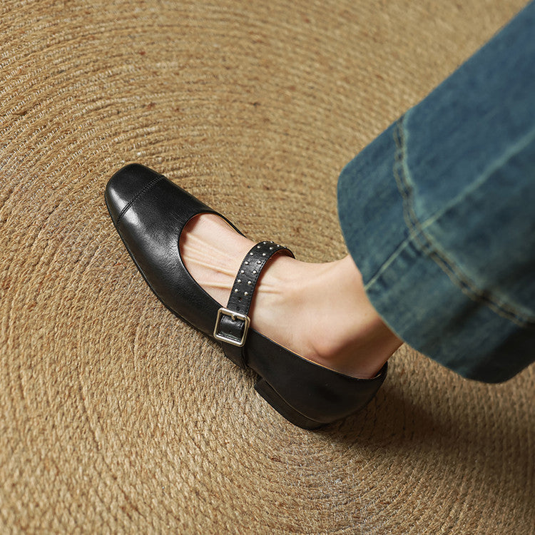 Rima | Mary Jane in vera pelle con borchie