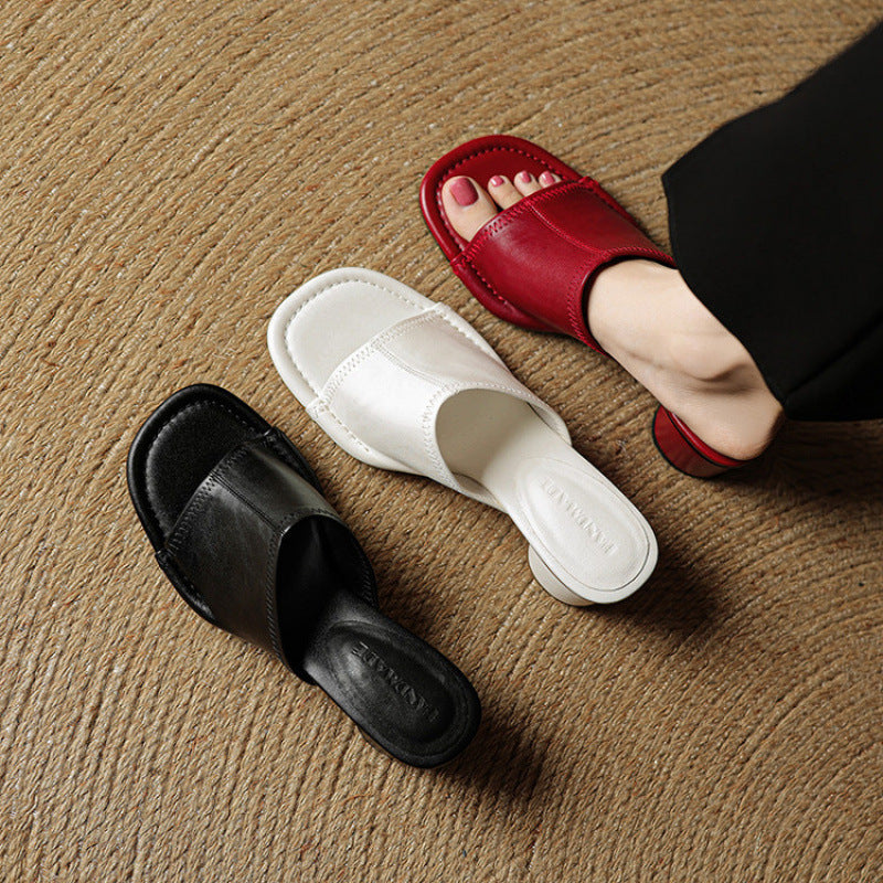 Amira | Mules in vera pelle con tacco cilindrico