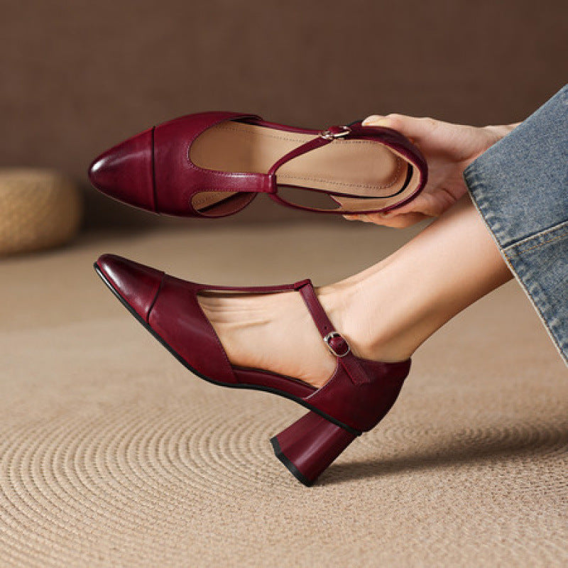 Orena | Scarpe in vera pelle con tagli laterali
