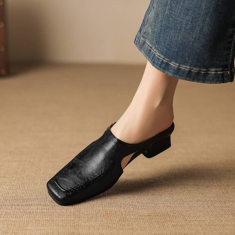 Vyla | Mules in vera pelle con catena