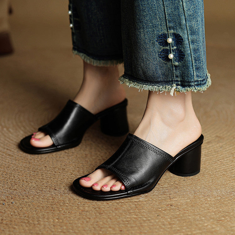 Amira | Mules in vera pelle con tacco cilindrico