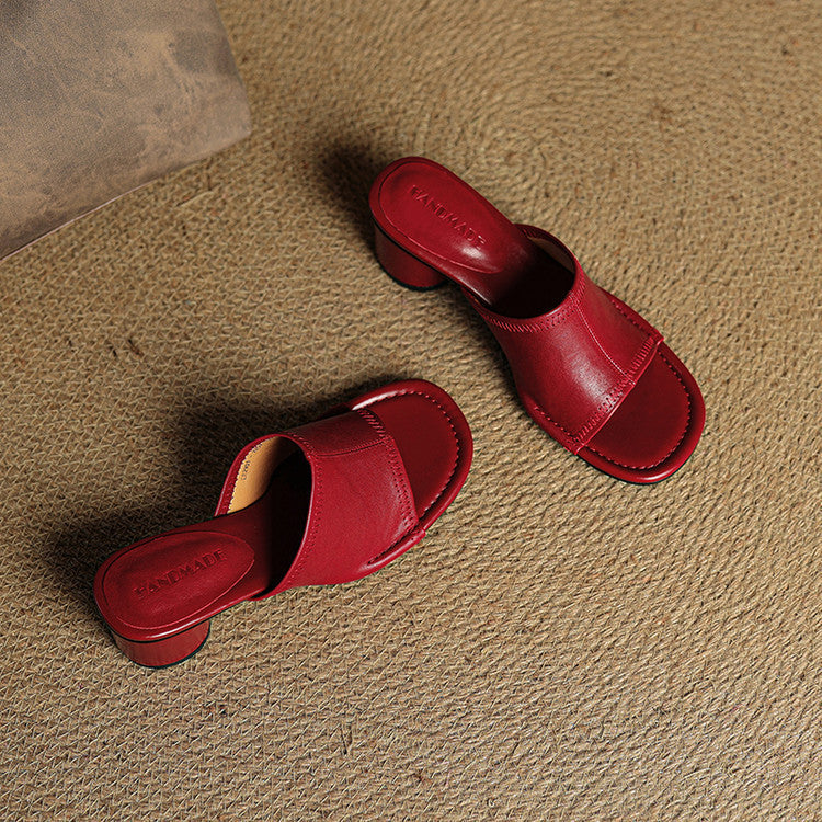 Amira | Mules in vera pelle con tacco cilindrico