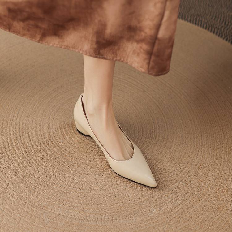 Nolia | Décolleté in vera pelle a punta