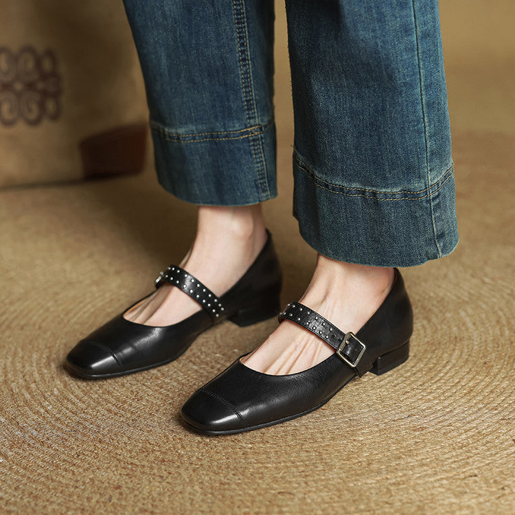 Rima | Mary Jane in vera pelle con borchie