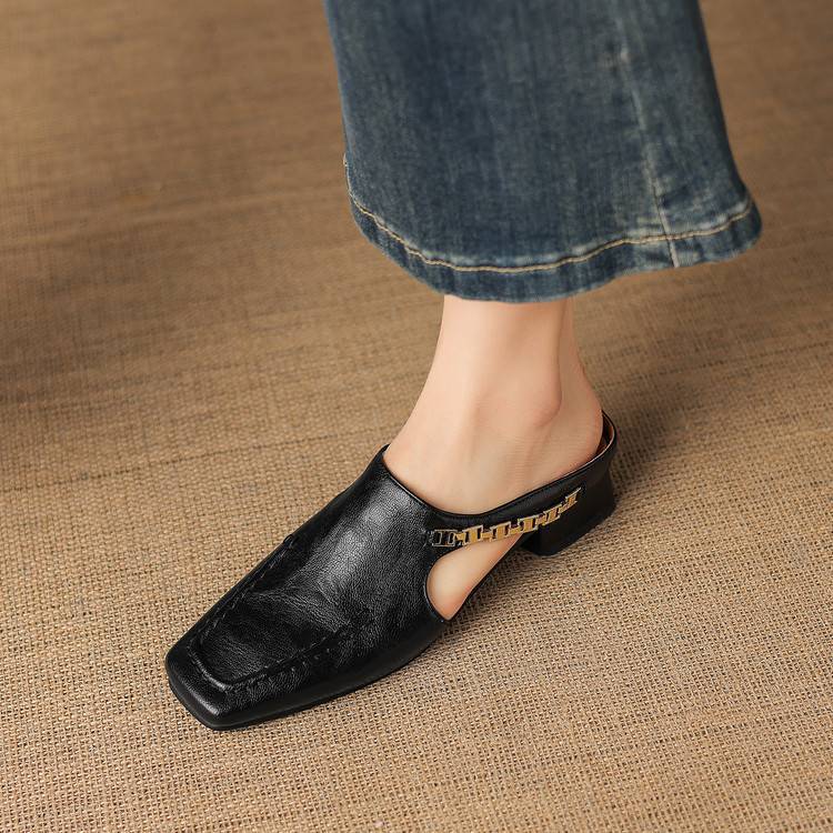 Vyla | Mules in vera pelle con catena
