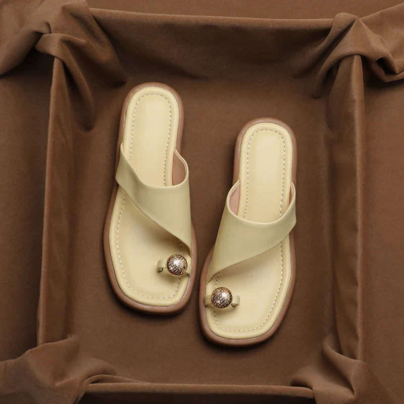 Delia | Sandali con tacco tondo