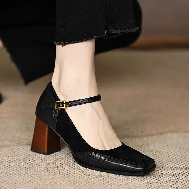 Ellery | Décolleté con cinturino e tacco largo