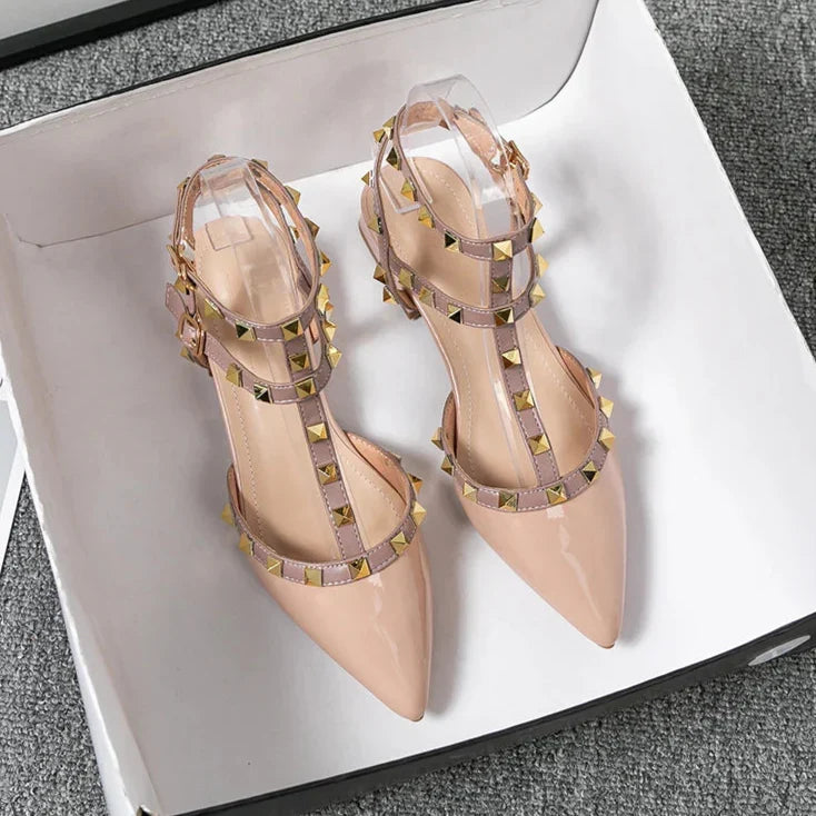 Freja | Scarpe con cinturino e borchie