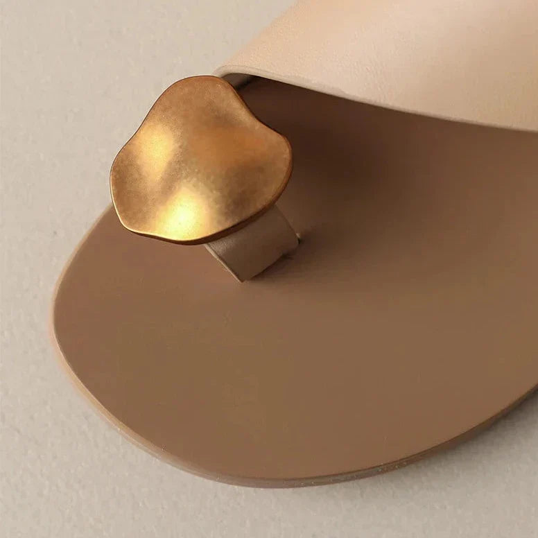 Ada | Ballerine con anello metallico