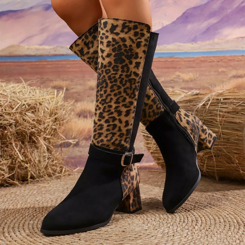 Reina – Stivali alti leopardati con fibbia