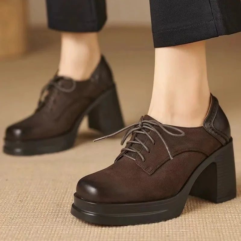 Elsa | Scarpe stringate con tacco largo