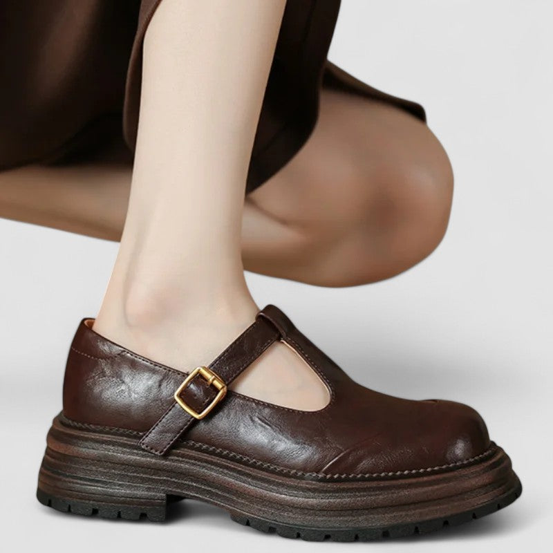 Chloé | Scarpe con cinturino a T e suola carrarmato