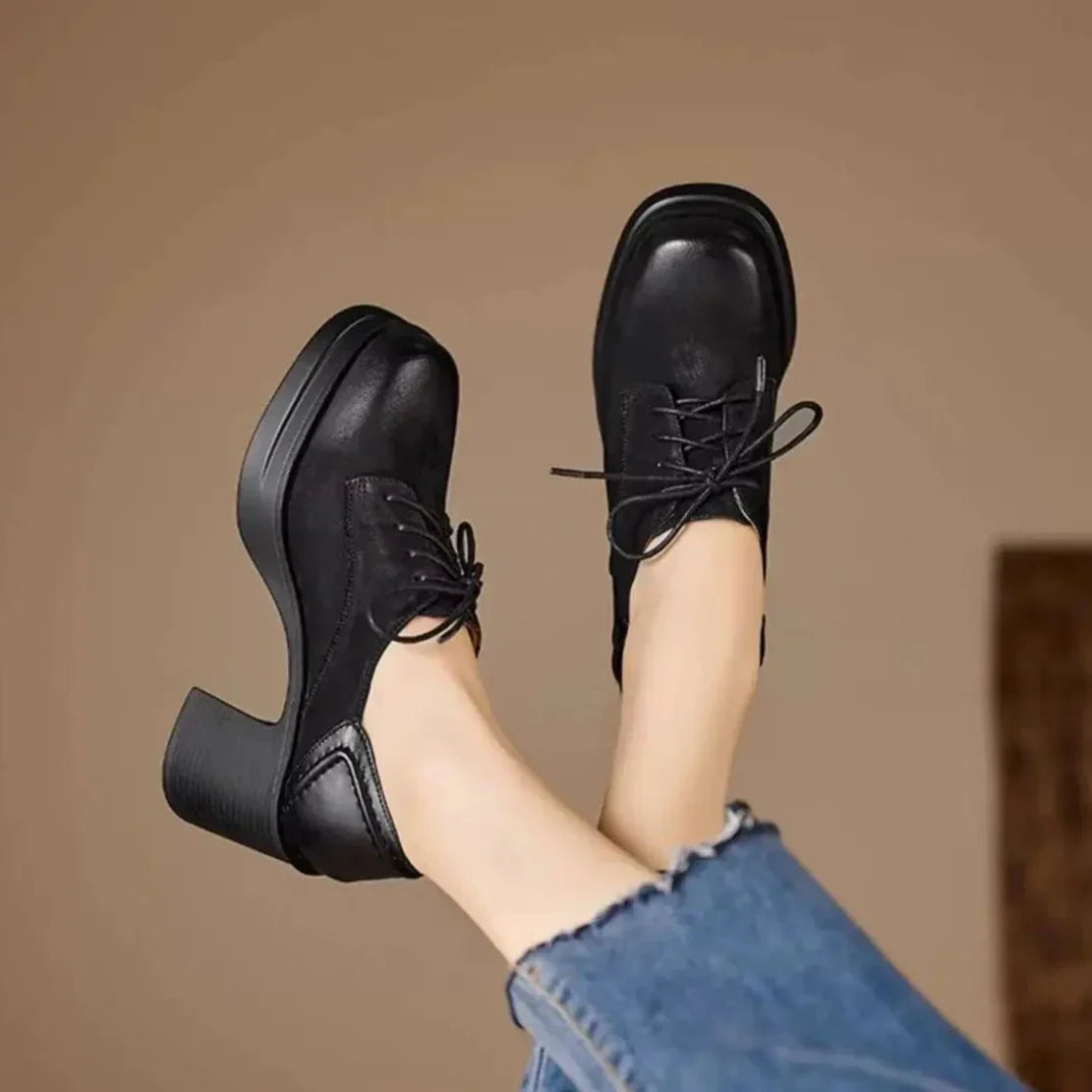 Elsa | Scarpe stringate con tacco largo