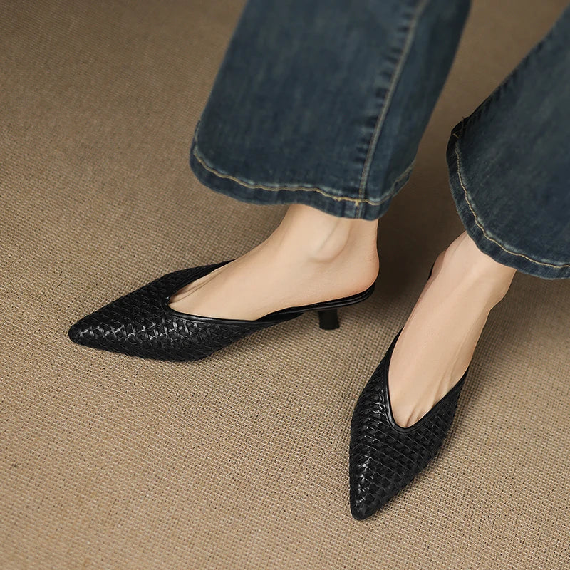Zaina | Mules in vera pelle traforata