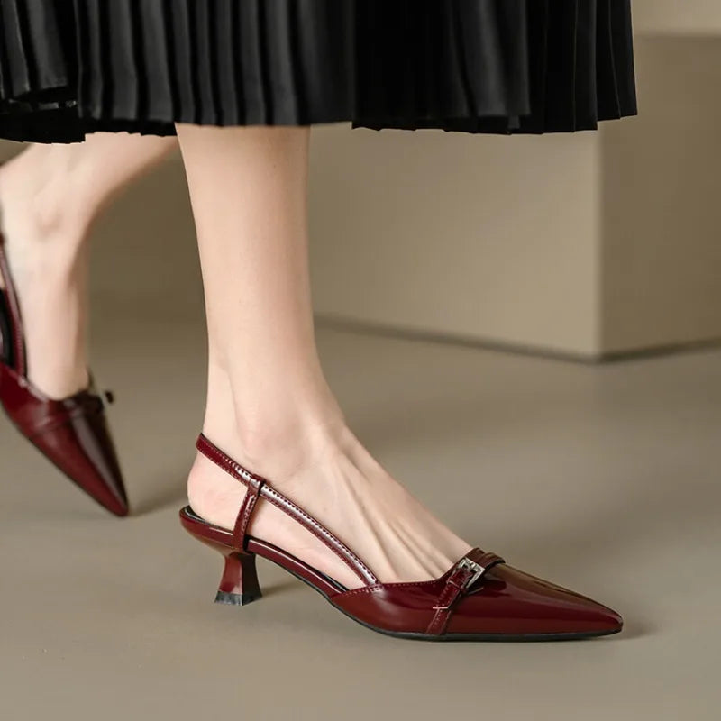 Ondine | Décolleté slingback con tacco kitten