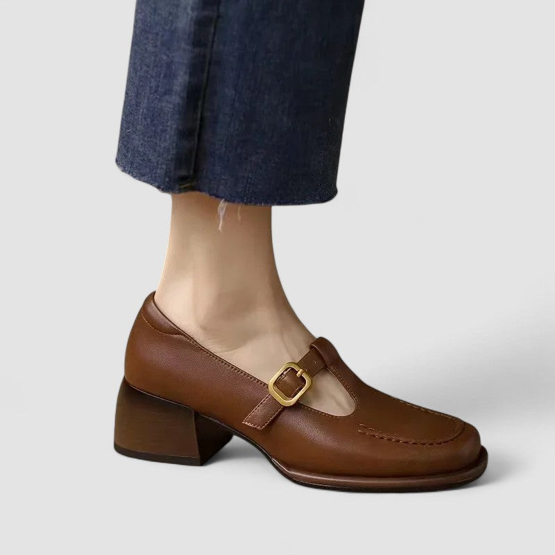 Florence | Scarpe basse con cinturino a T e punta quadrata