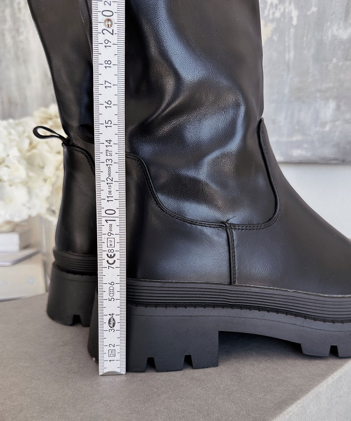 Kinley | Stivaletti con plateau e bordo elastico neri