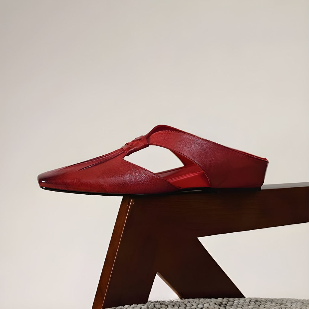 Gianna | Mules in vera pelle con fasce a X