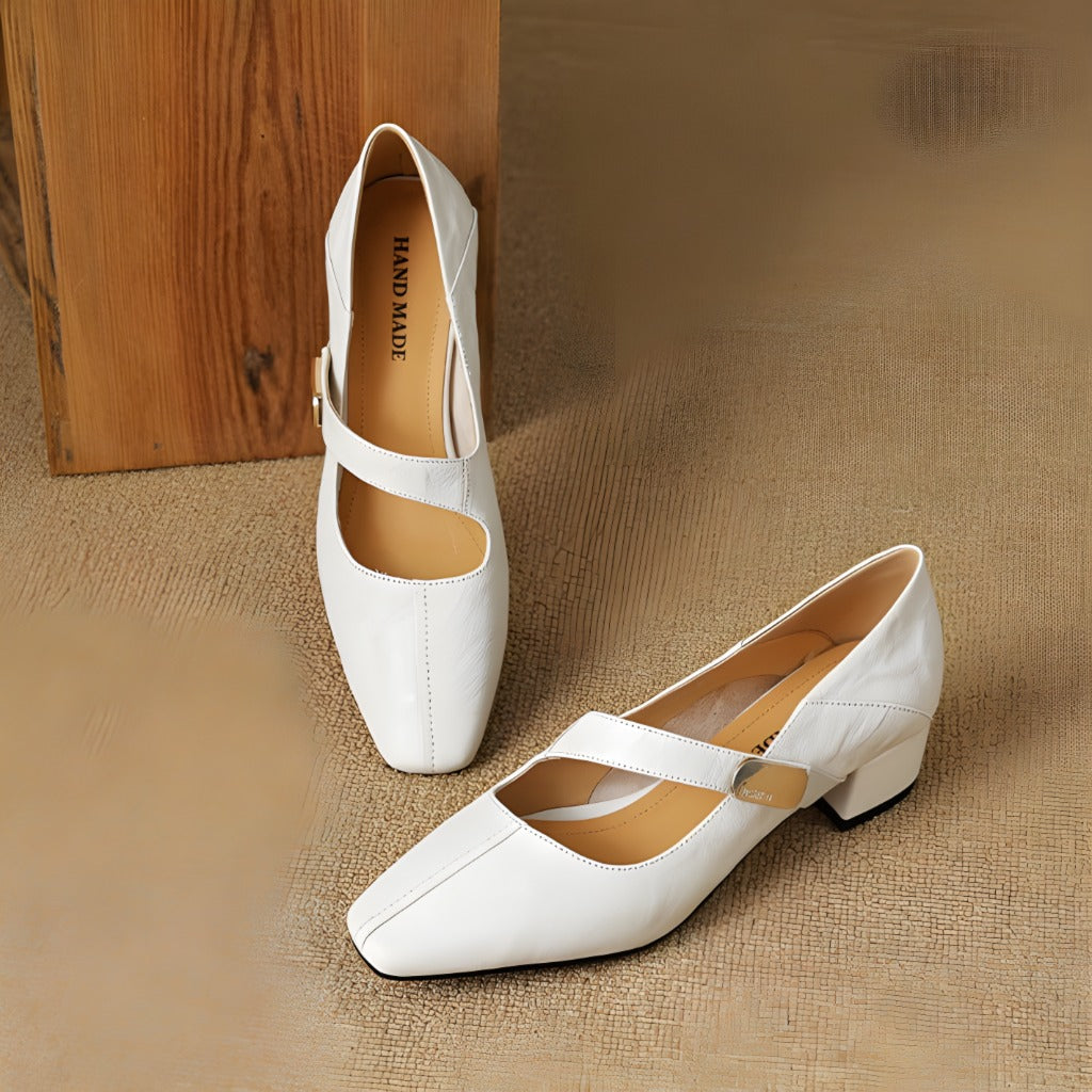 Quera | Mary Jane in vera pelle con morsetto