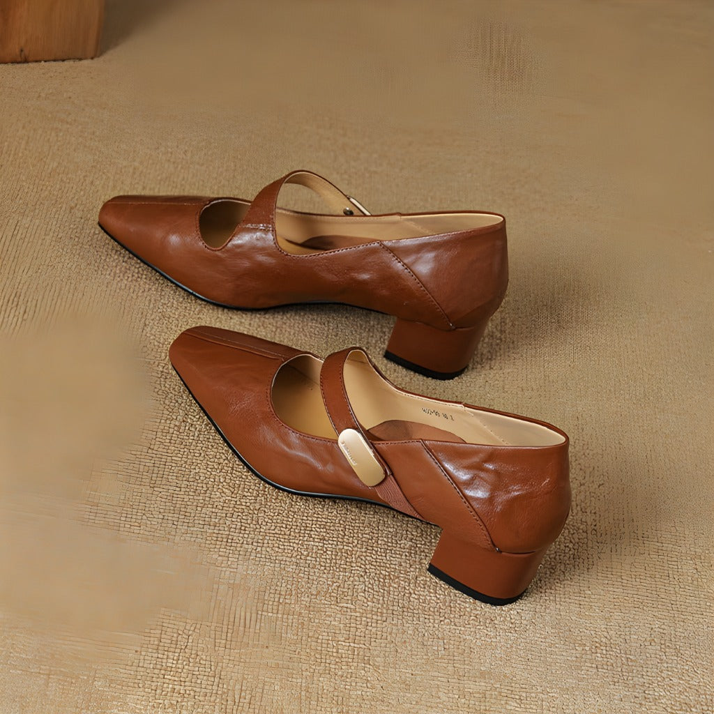 Quera | Mary Jane in vera pelle con morsetto
