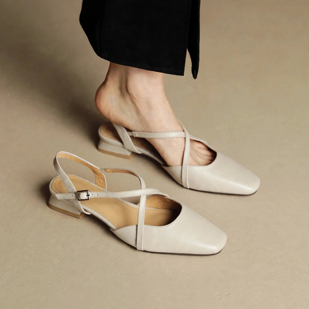 Stella | Slingback in vera pelle a punta quadrata