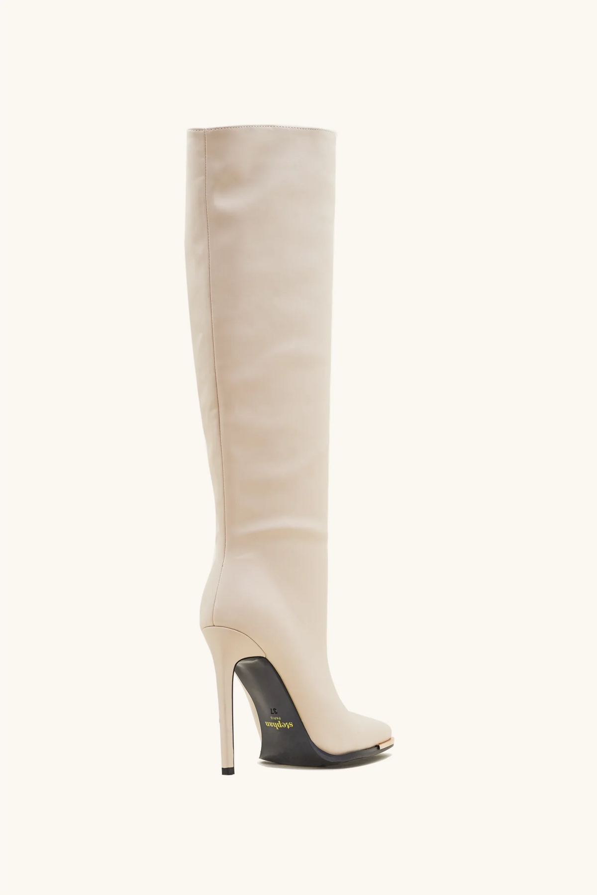 Stivali beige con tacco a spillo e puntale metallico