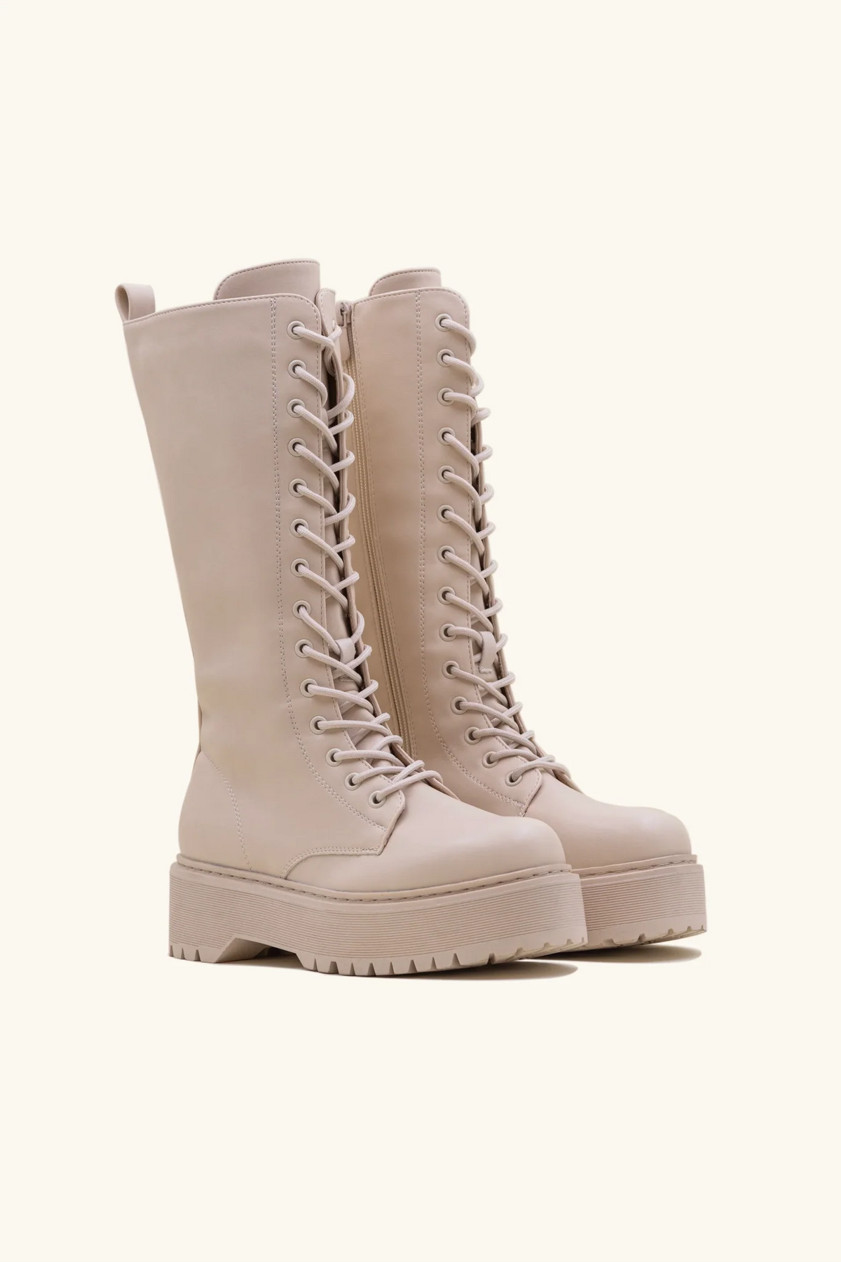 Stivali anfibi beige con plateau
