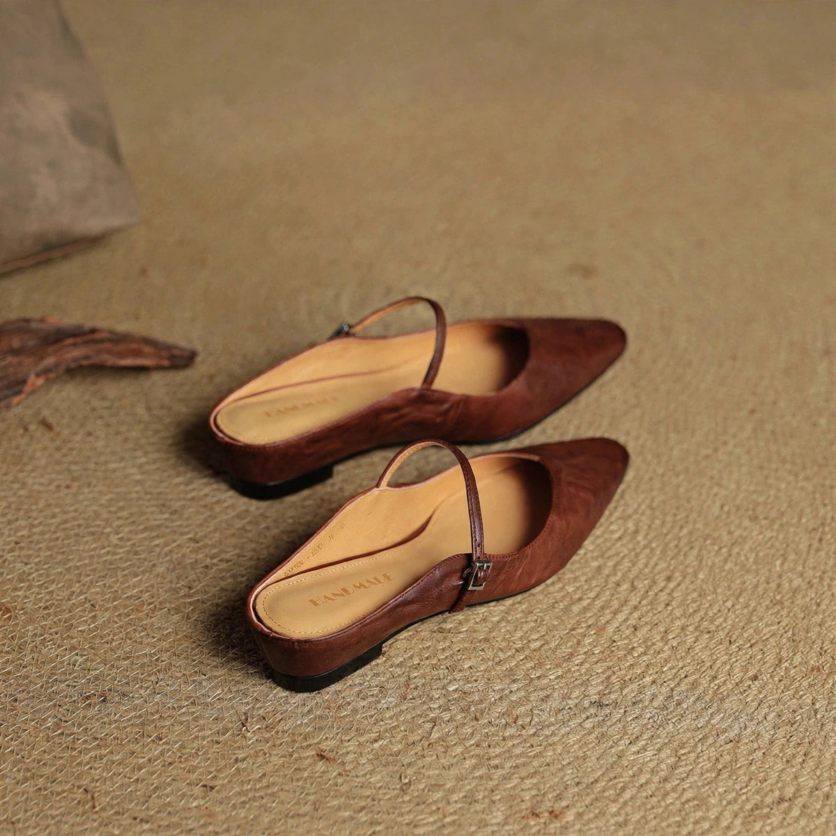 Thalia | Mules in vera pelle con cinturino