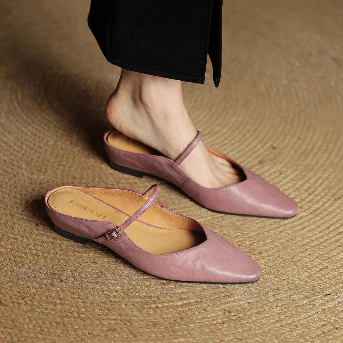 Thalia | Mules in vera pelle con cinturino