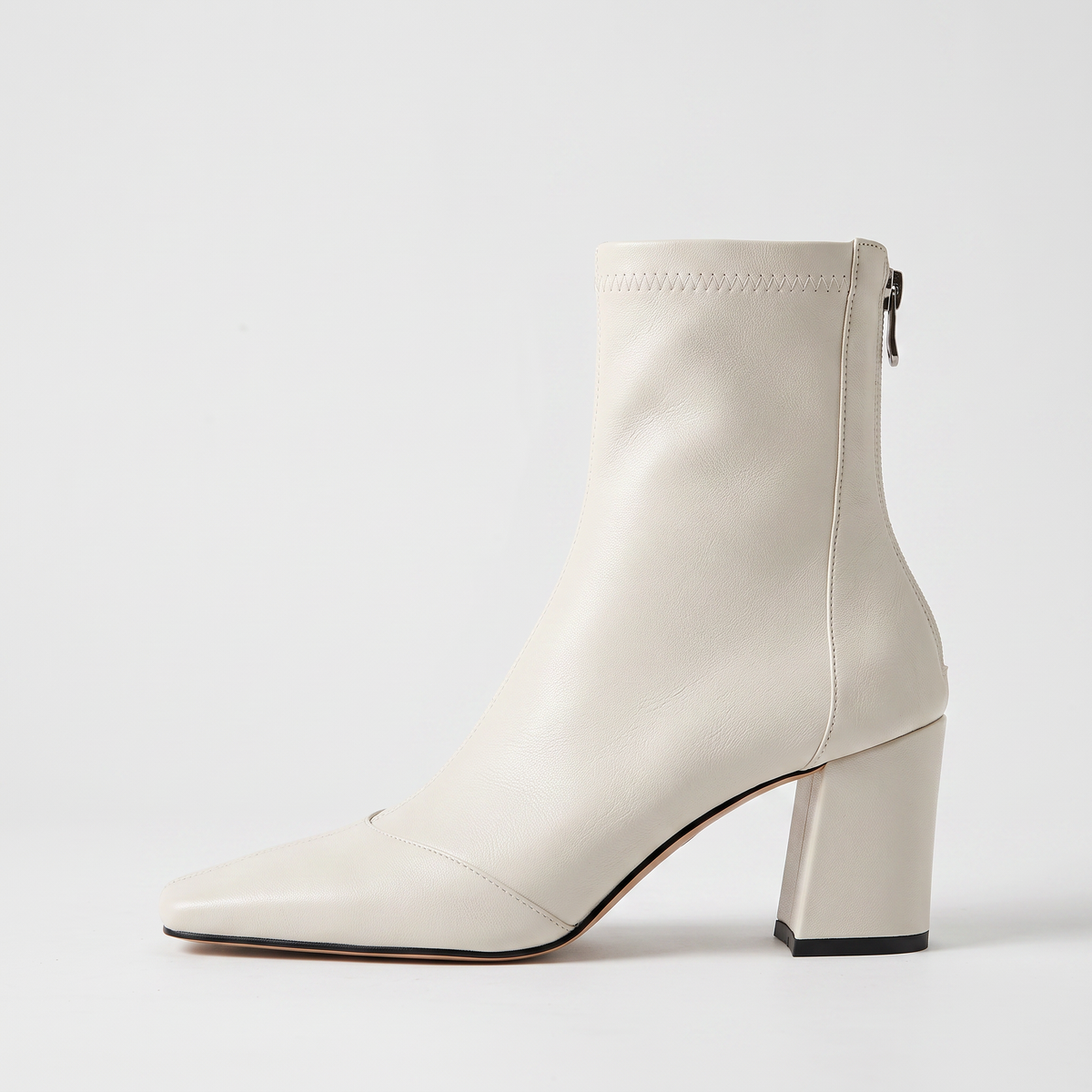 Refina Ankle Boots
