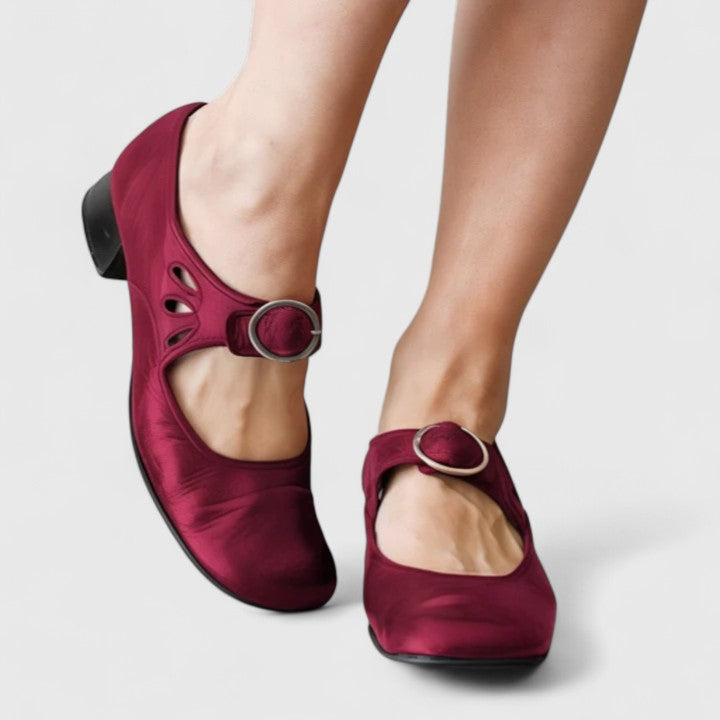 Léa | Mary Jane retro con fibbia tonda