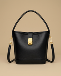 Bolso de Hombro con Cierre Dorado