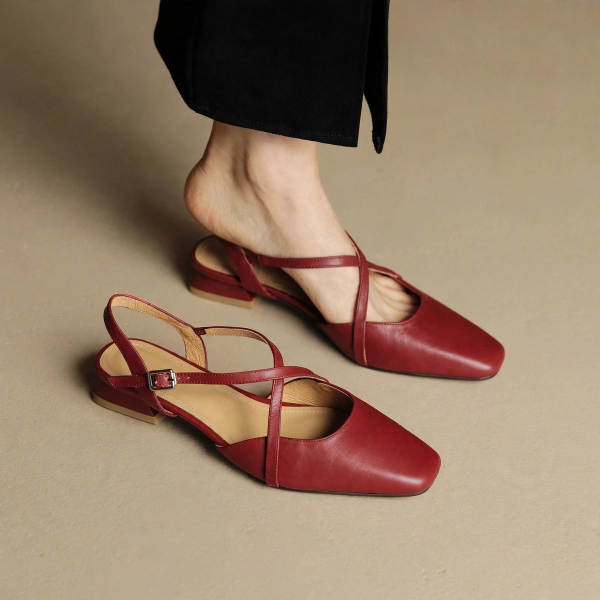 Stella | Slingback in vera pelle a punta quadrata