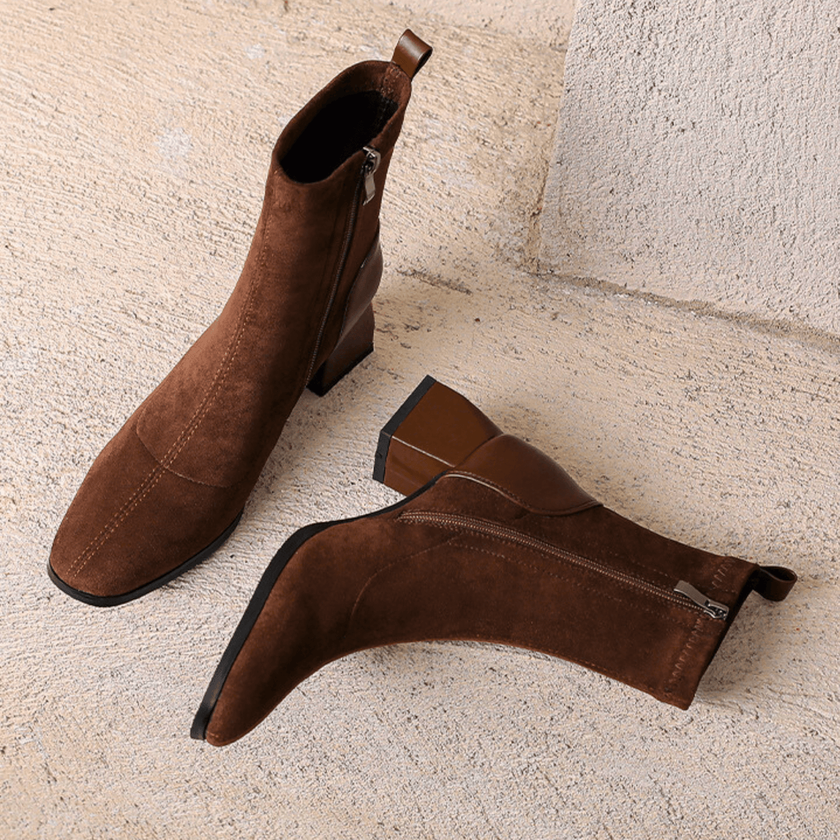 Aurelia – Stivali effetto velluto con tacco a blocco