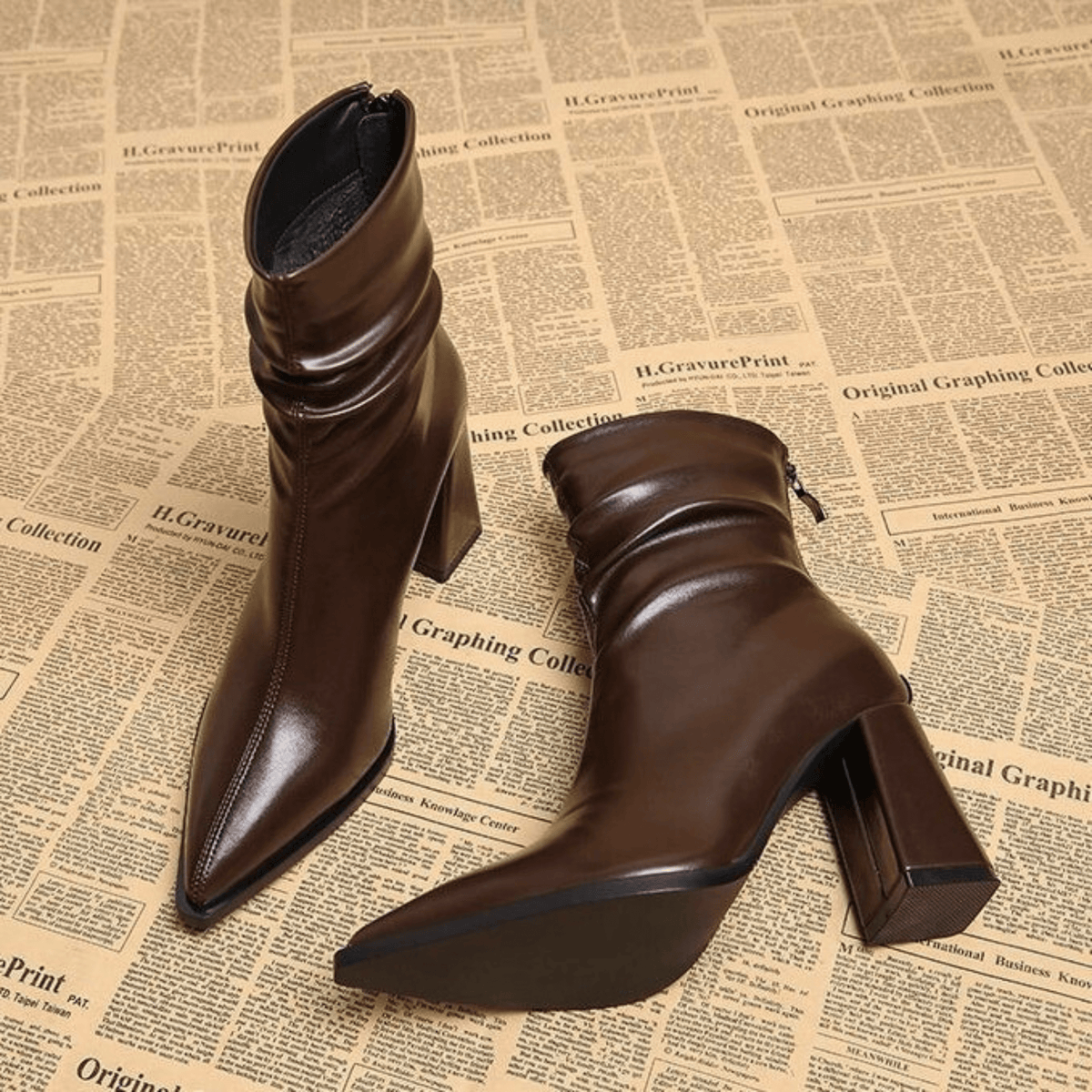 Aveline – Stivaletti arricciati a punta